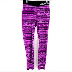 Spring/Easter sale: Nike Pro Hyperwarm leggings Purple Pattern sz L